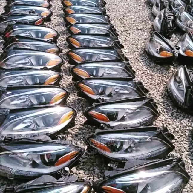 Mercedes-Benz GLE Headlights