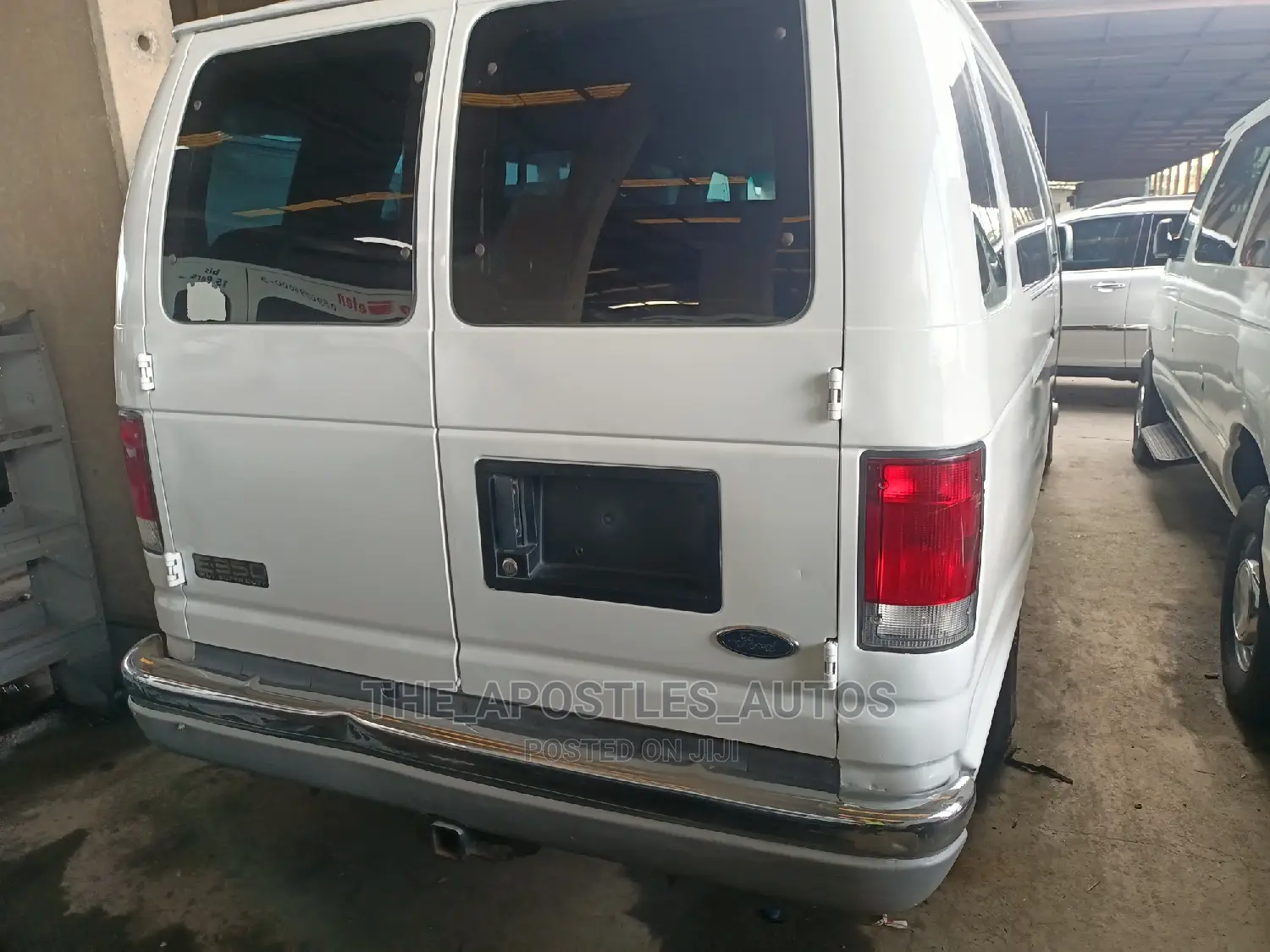 Ford E250 2003 White
