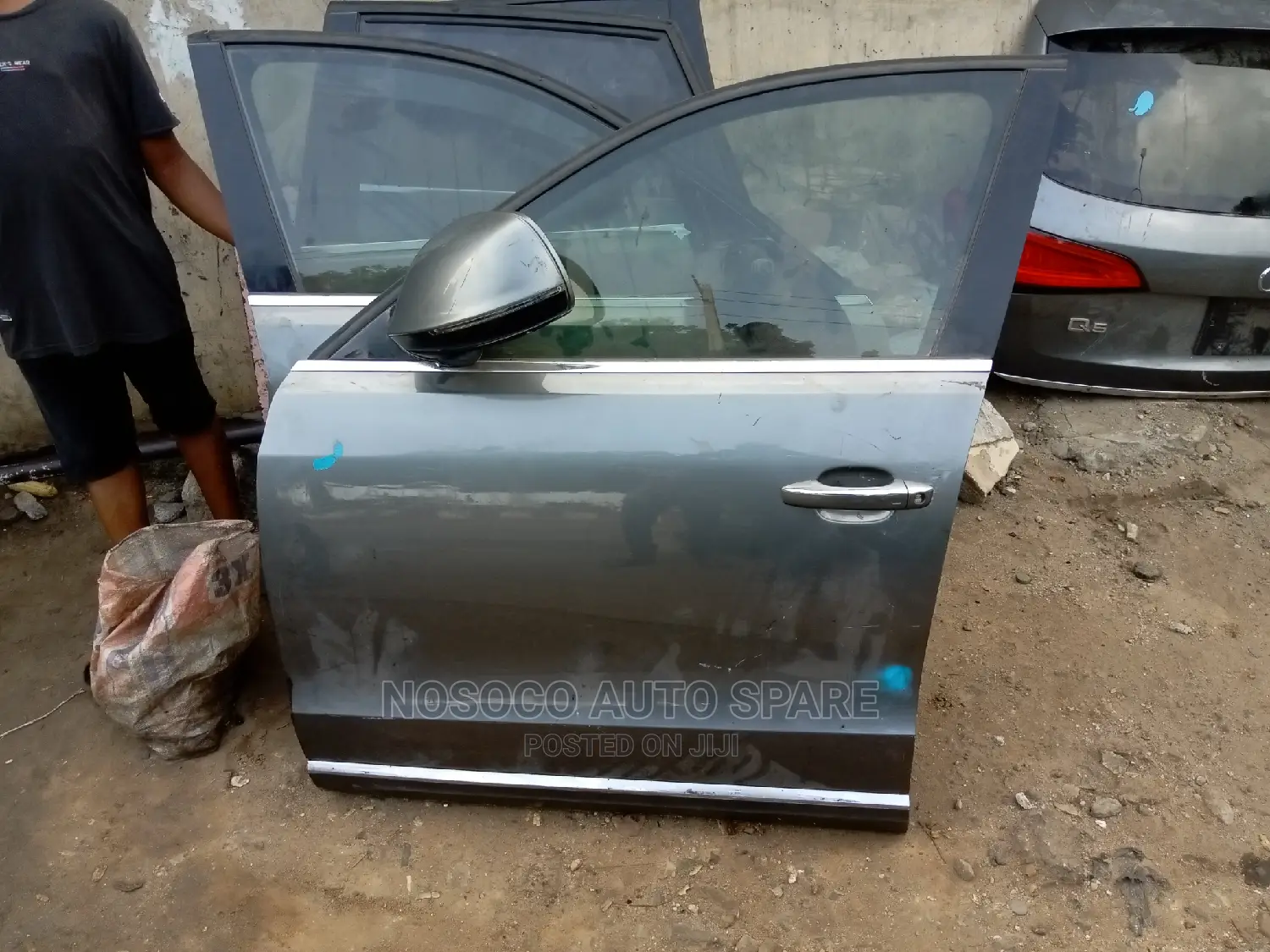 Complete Front and Back Door Audi Q5 2013 2016