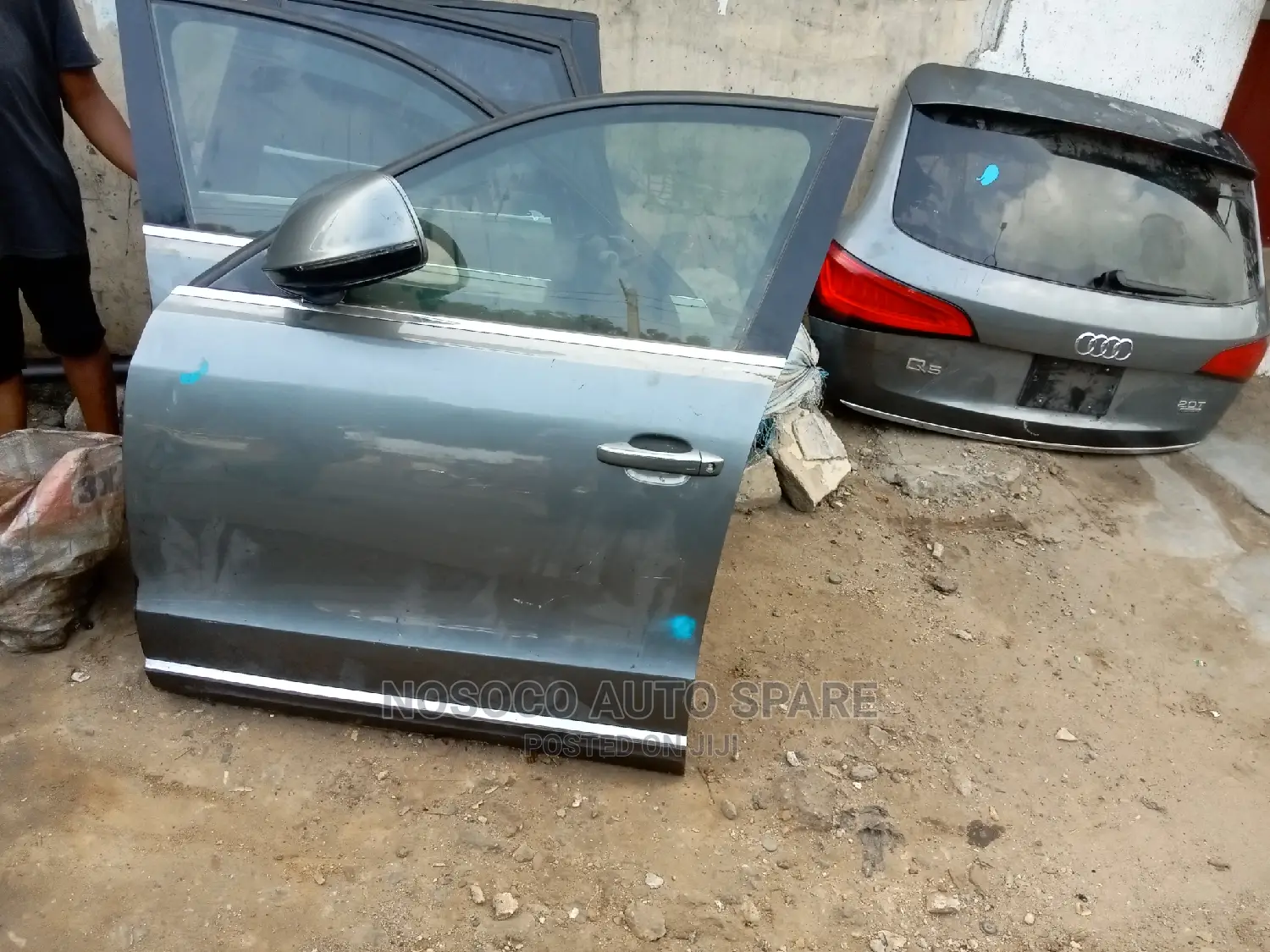 Complete Front and Back Door Audi Q5 2013 2016