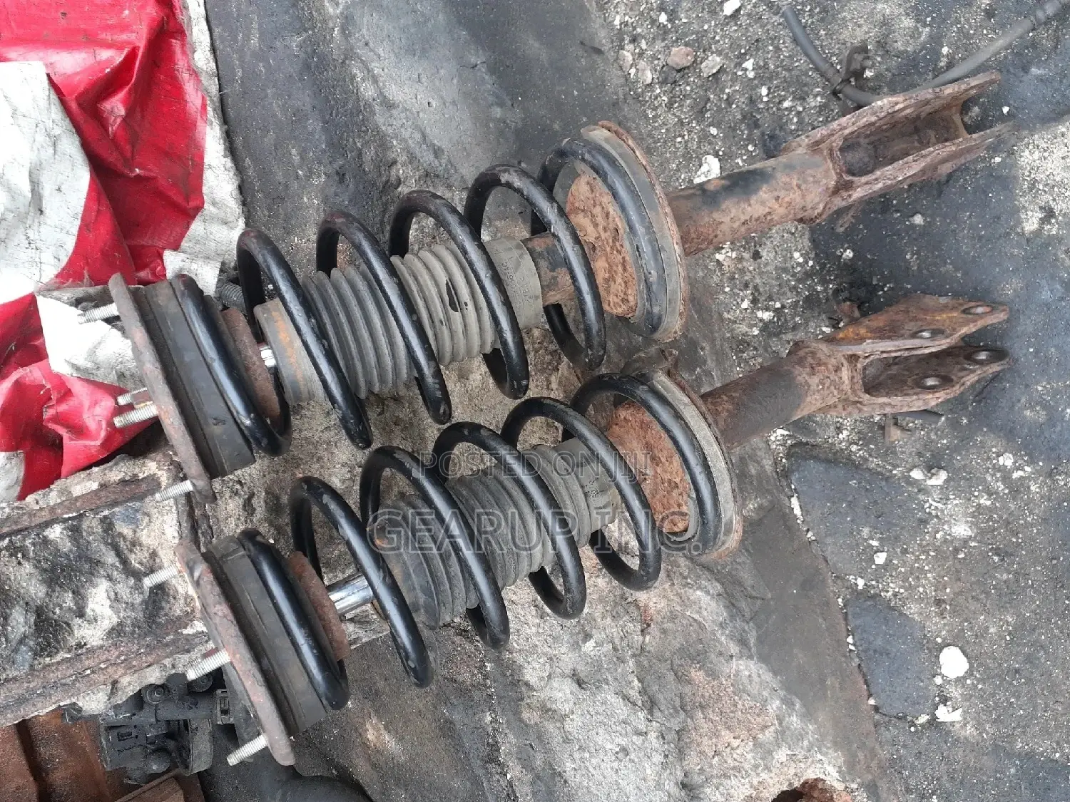 Front Shocks for Ford Edge and Mazda Cx9 2008