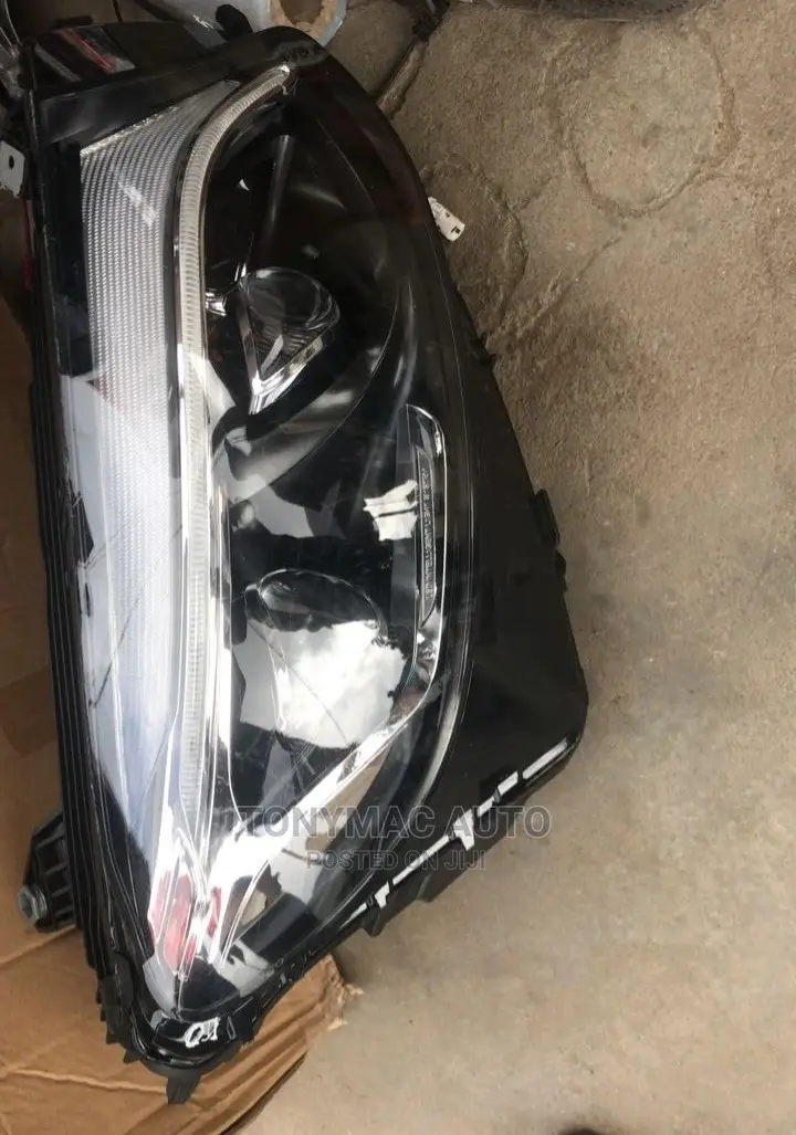 Mercedes-Benz GLC300 2016,2018 Headlights LED