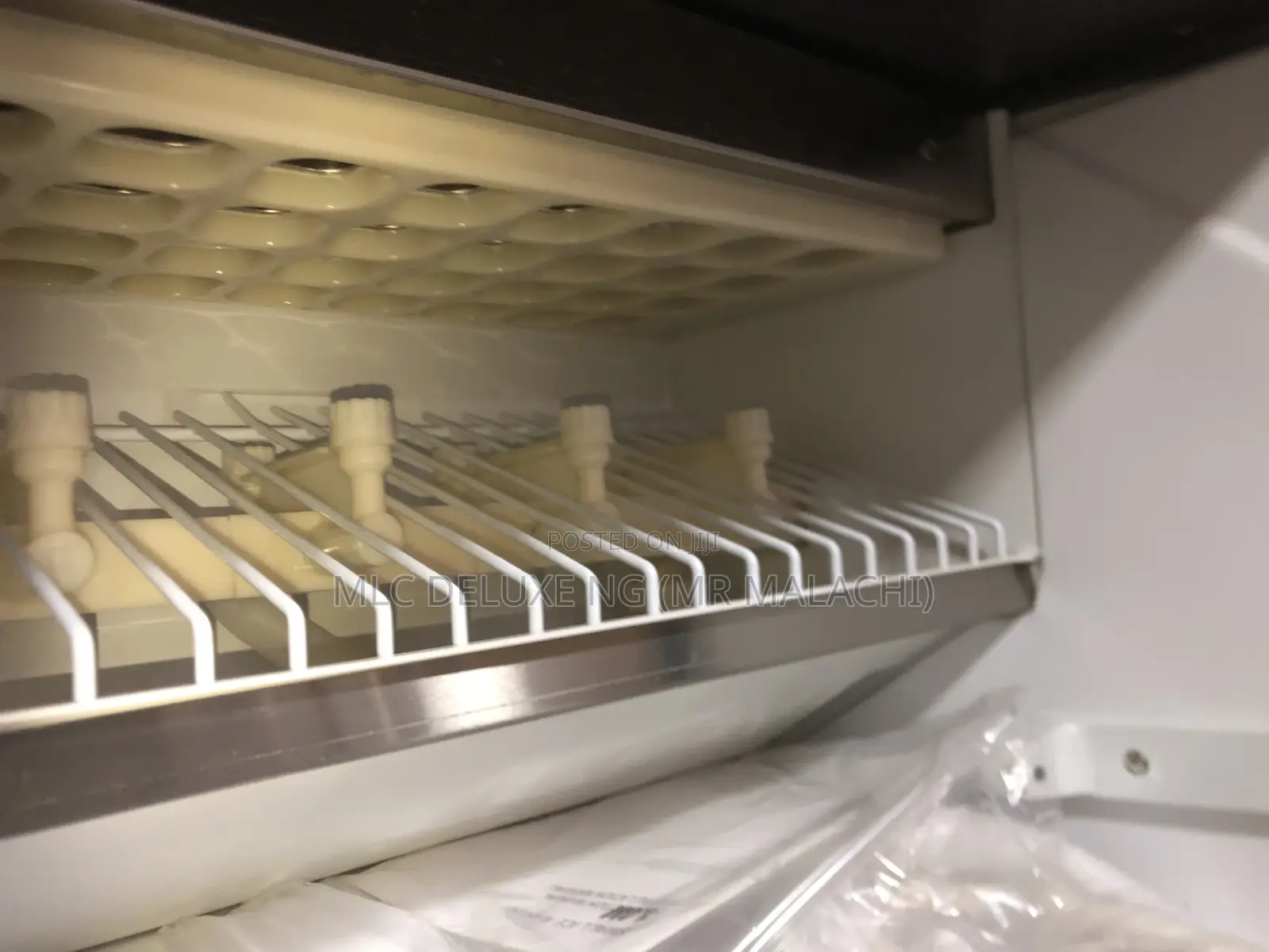 (20kg,30kg,40kg,60kg BIG SIZE CUBES) Ice Makers Available