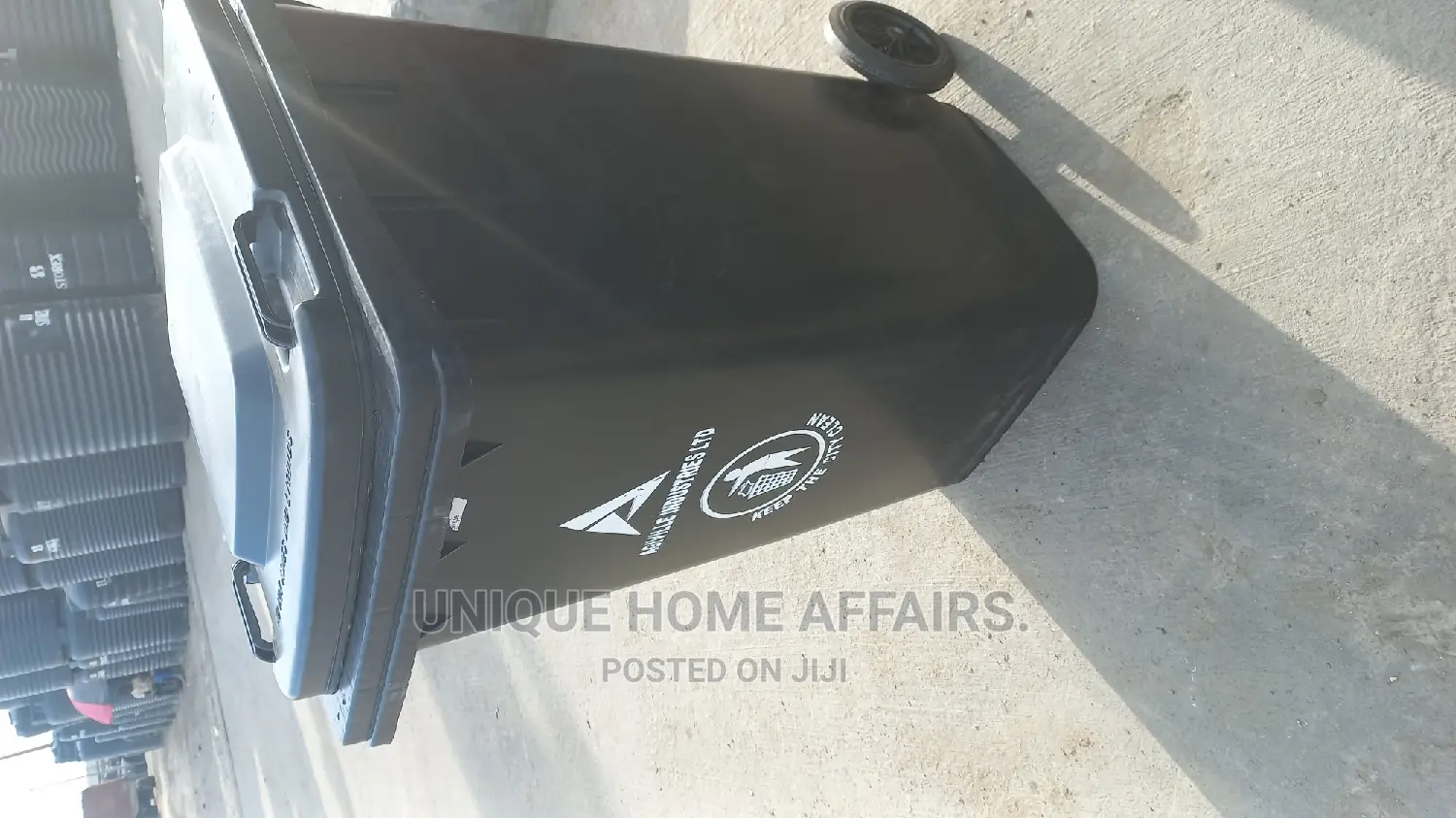 240 Litres Dustbin Bucket