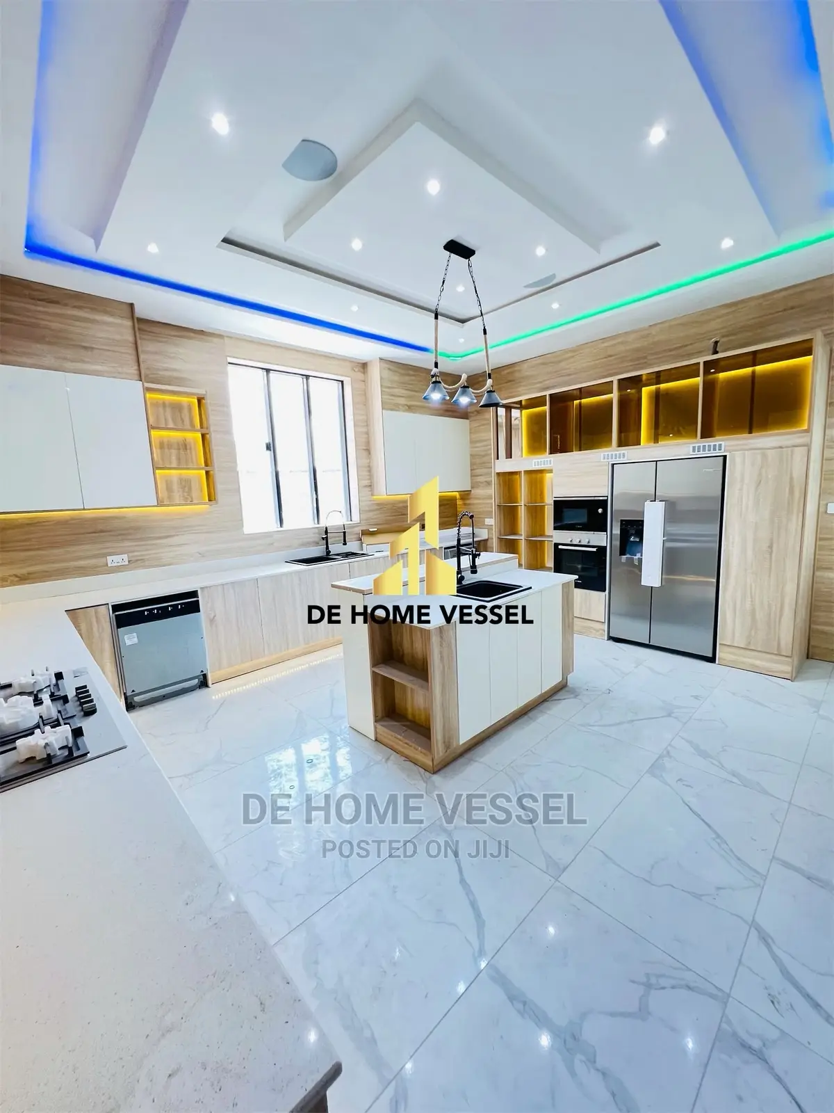 5bdrm Duplex in Osapa London for Sale