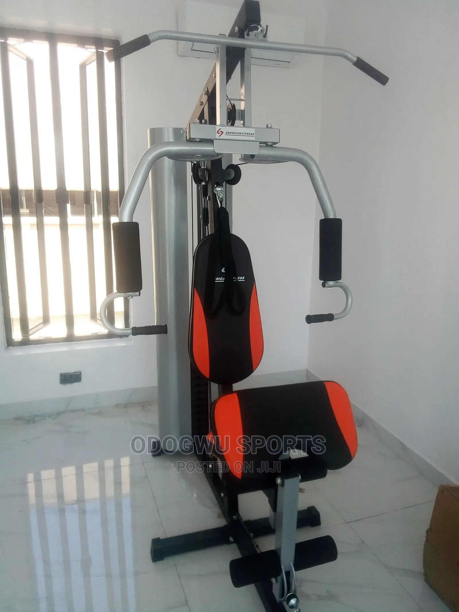 One Station Gym G52i