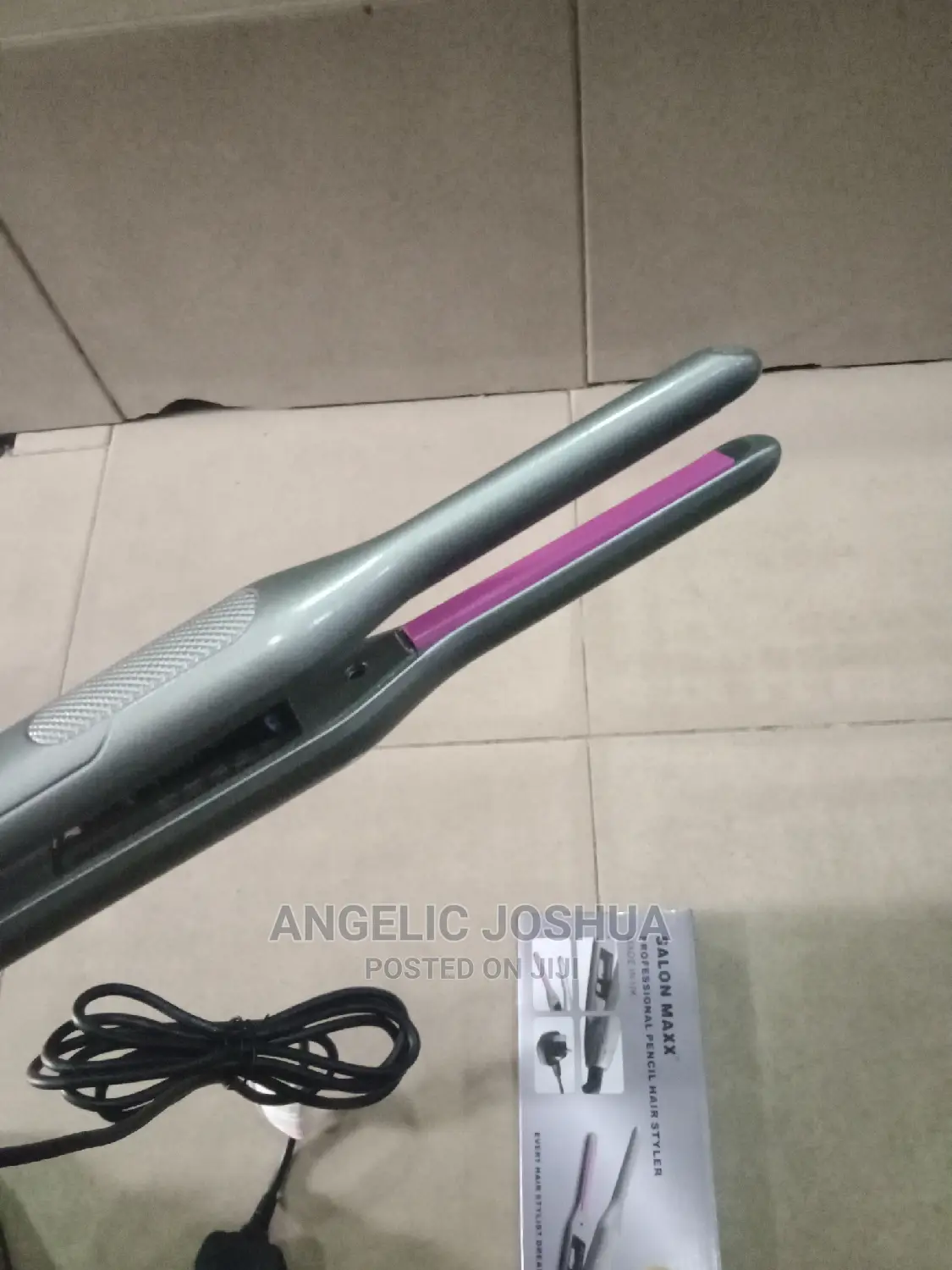 Pencil Mouth Straightener