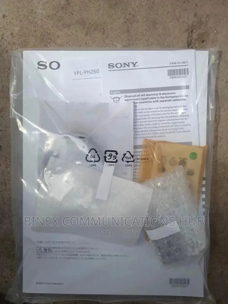 Sony VPL-Phz60 Projector