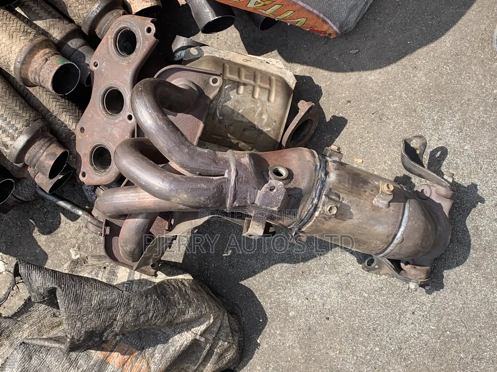 Refilled and Direct Catalyst for Rav4 2006-2008