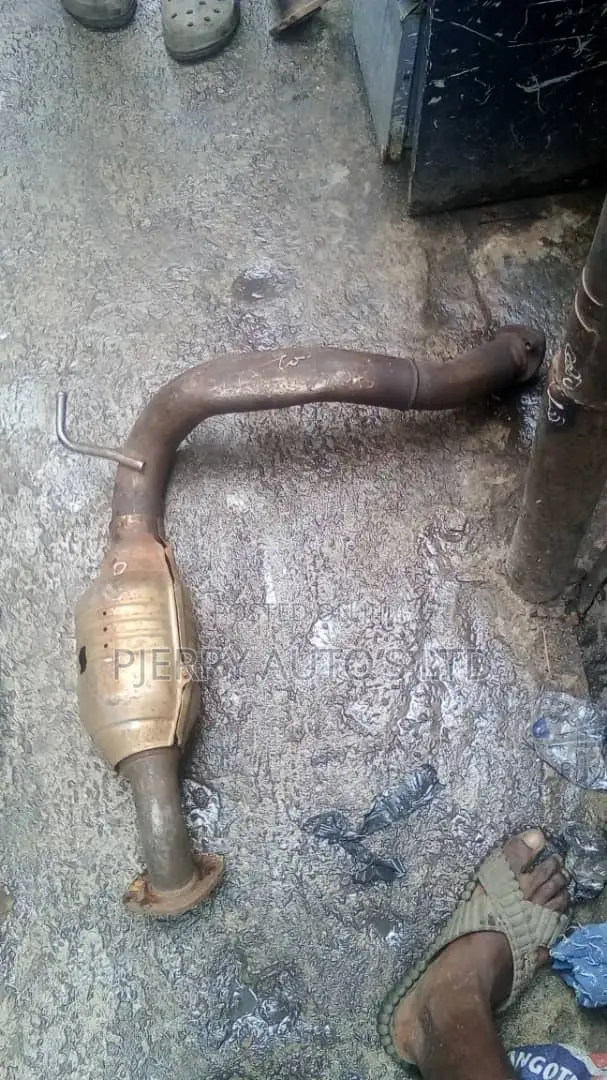 Toyota 4runner 2005 Catalytic Converter