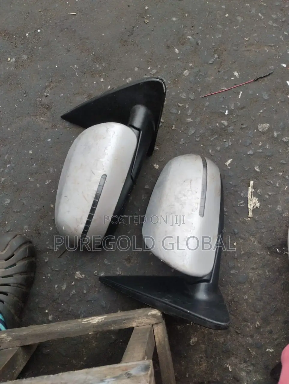 Kia Cerato 09 and 2010 Side Mirror