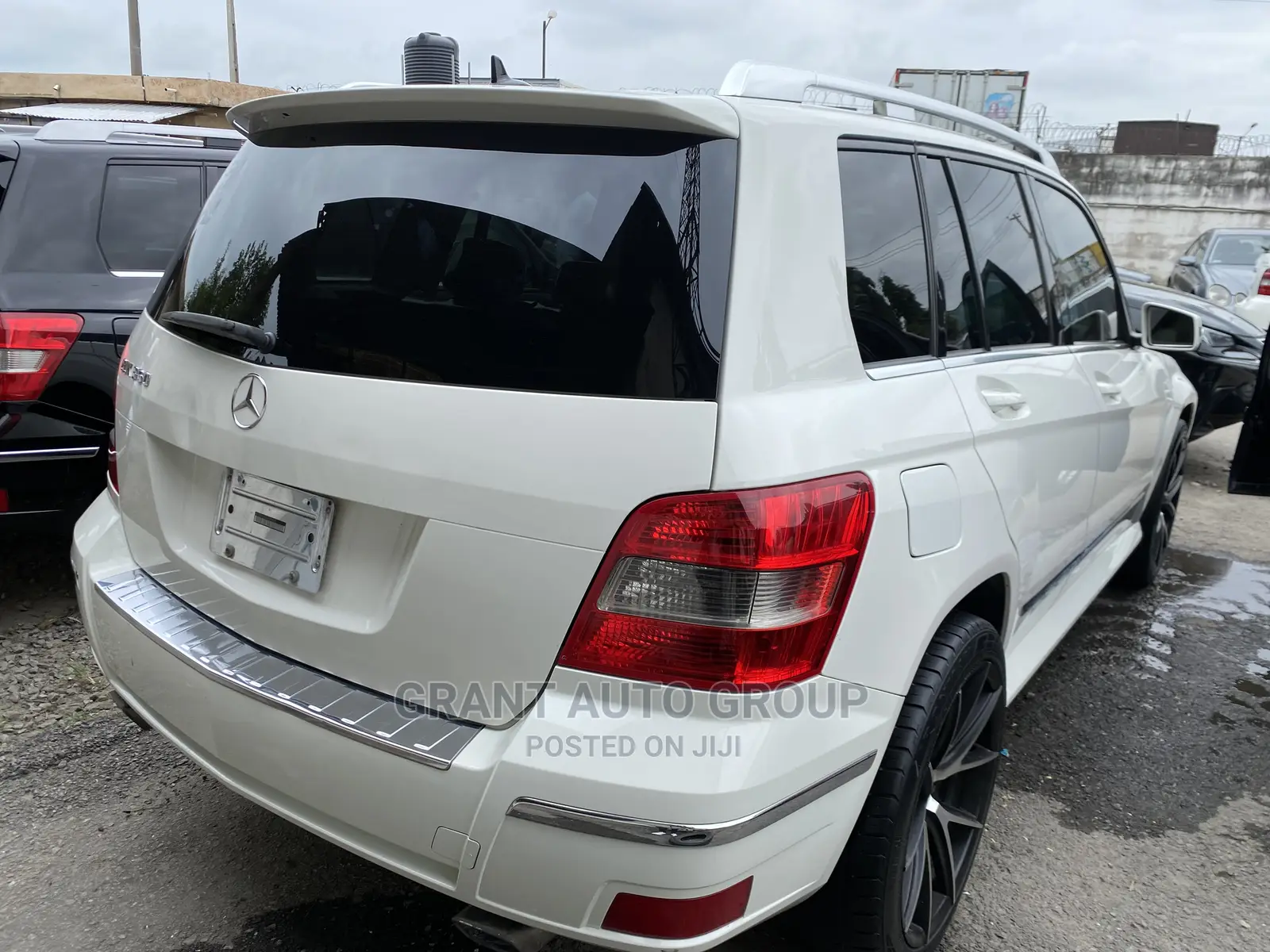 Mercedes-Benz GLK-Class 350 4MATIC 2010 White
