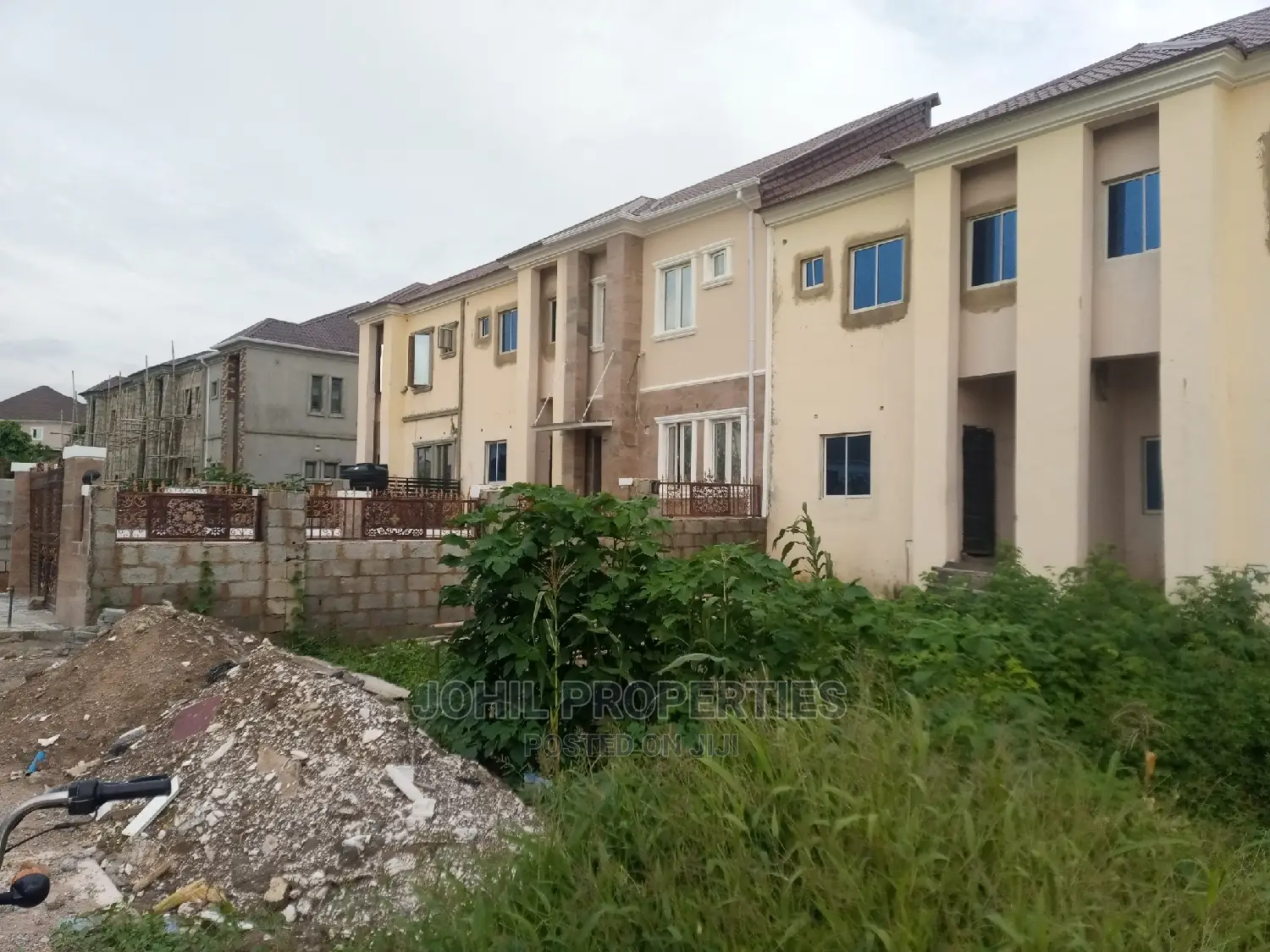 2bdrm Duplex in Naf Valley Estate, Asokoro for sale