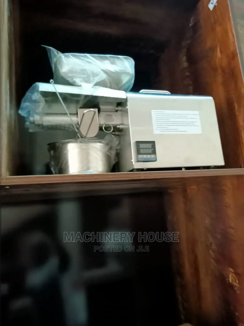 Groundnut Oil Extractor