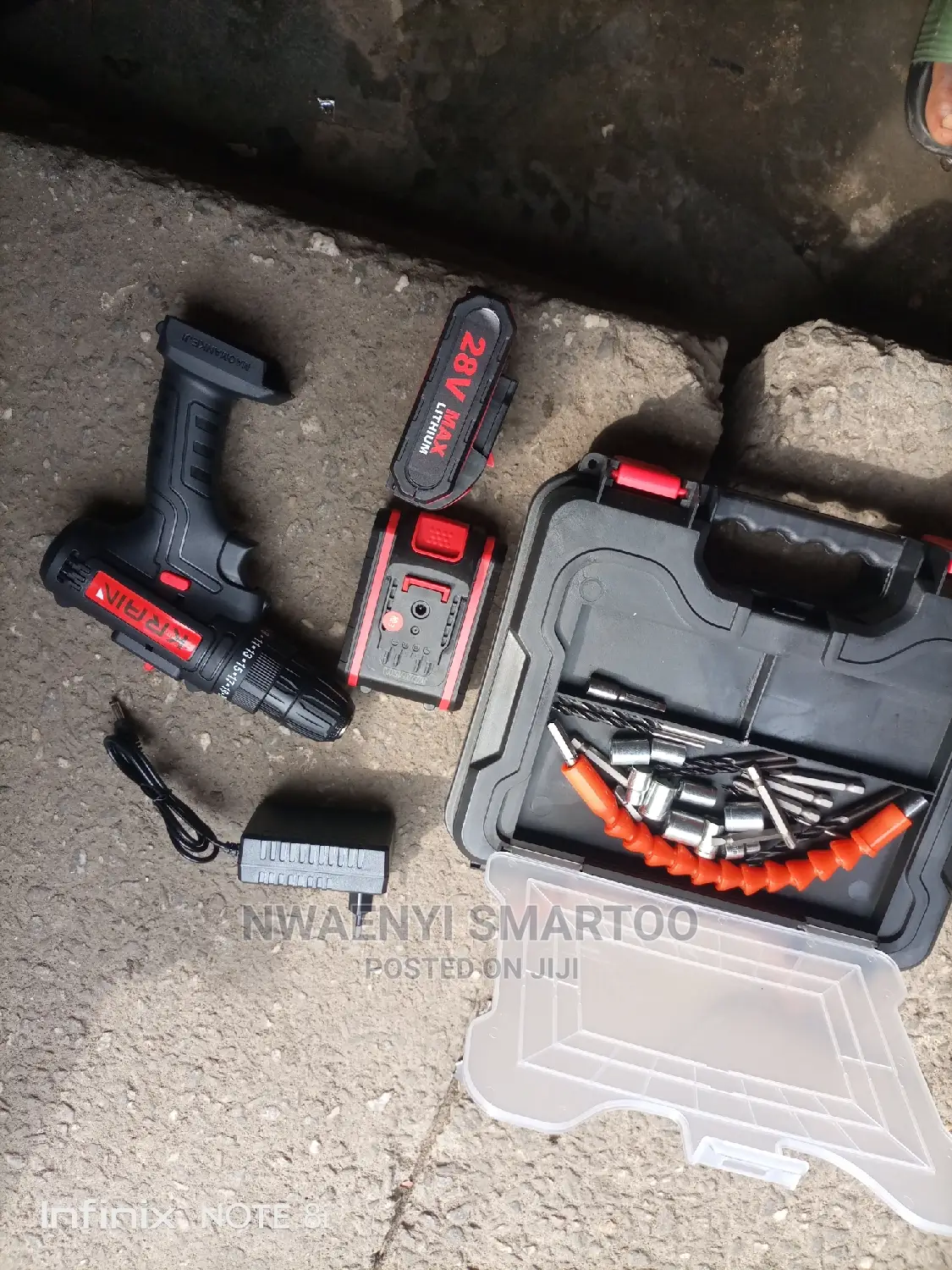28v Double Battery Drilling Machine