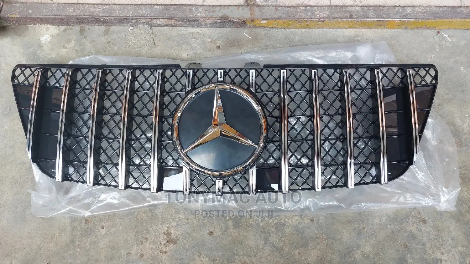 Mercedes-benz Ml350 2008 To 2010 Front Grille Gt
