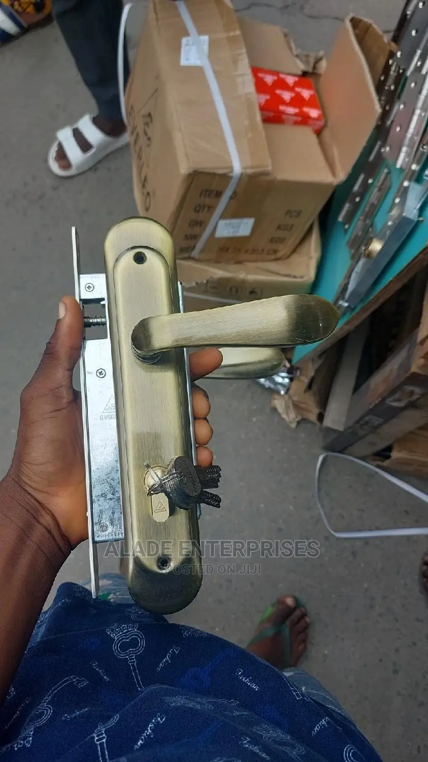 Complete Everleo Italian Lock