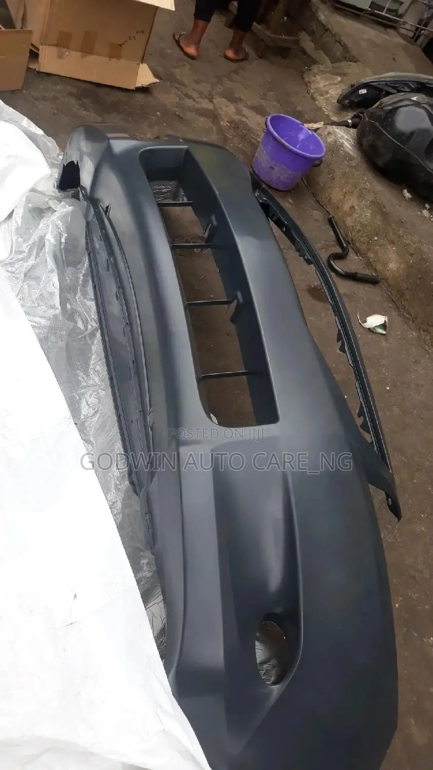 Honda Accord Coupe 2008model Front Bumper. 2doors