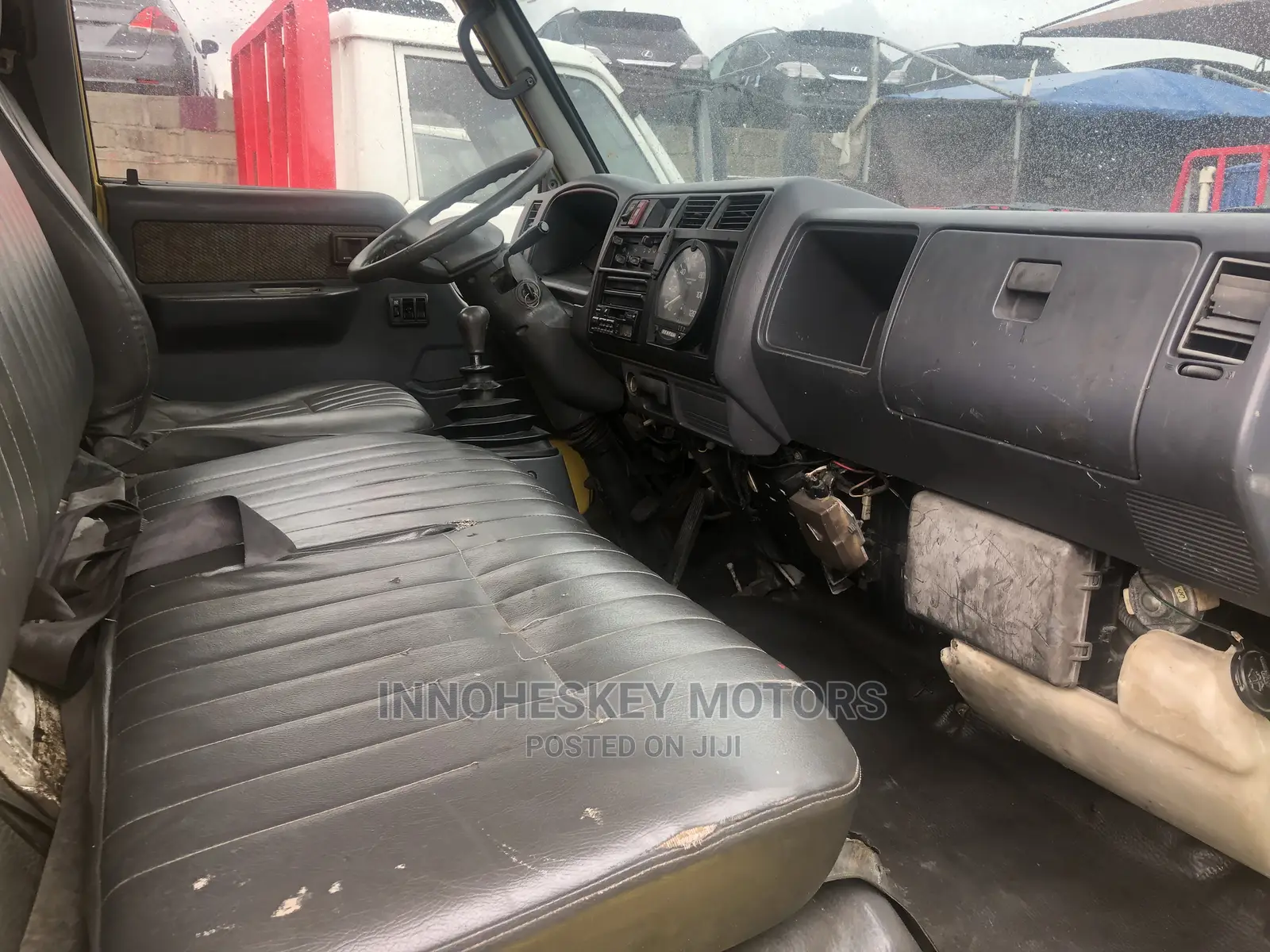 Toyota Dyna400