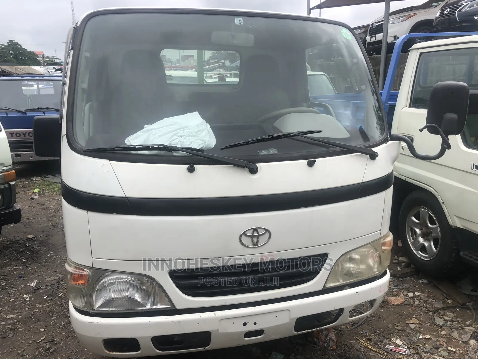 New Model Toyota Dyna150 Truck