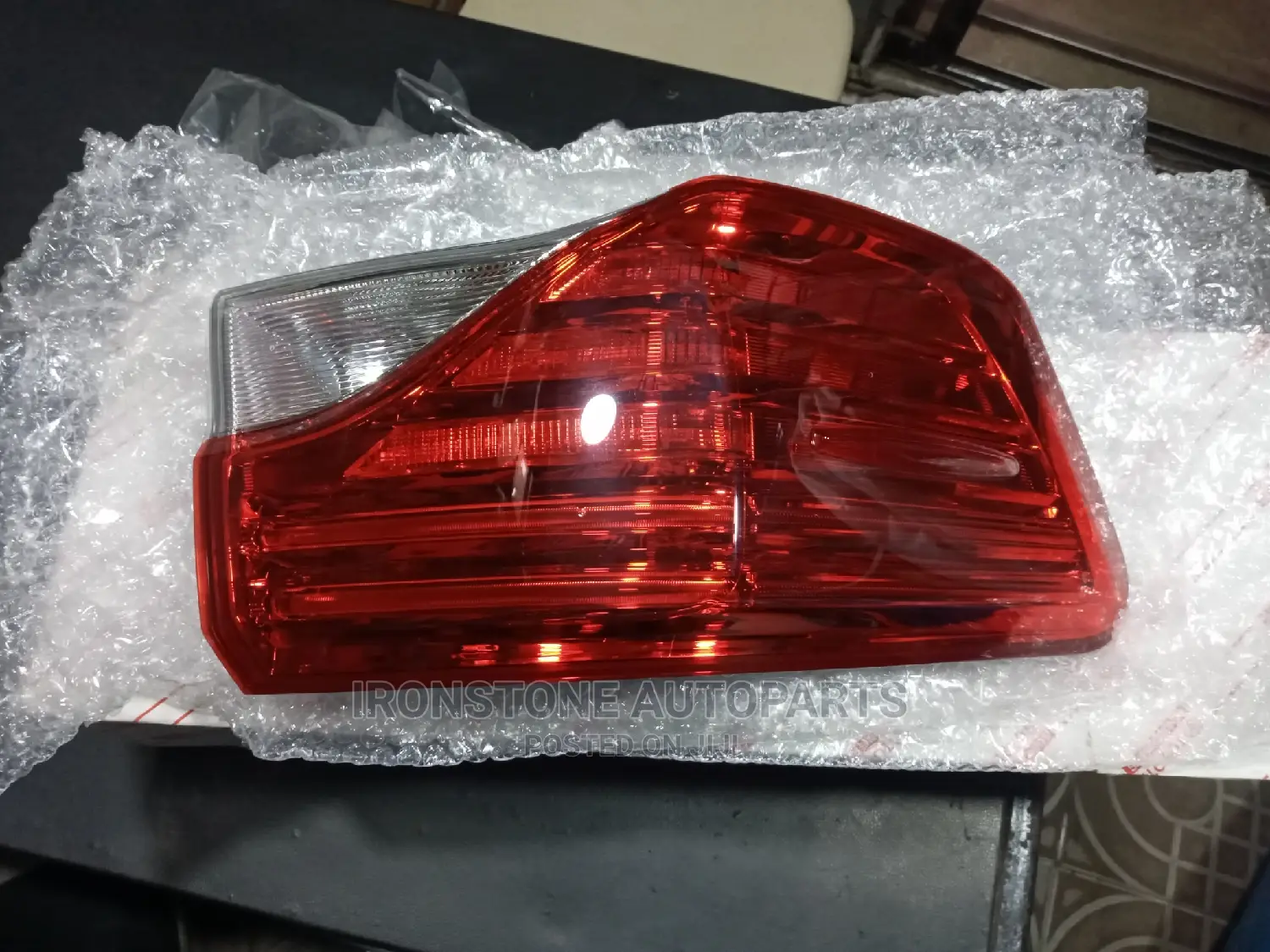 Rear Light - Avensis 2012