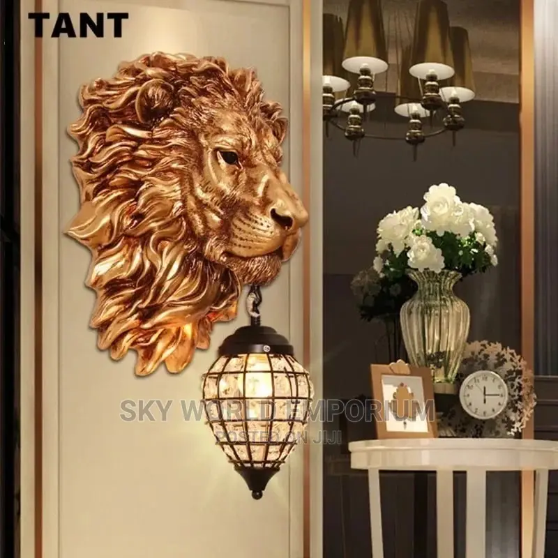 Lions Head Wall Light