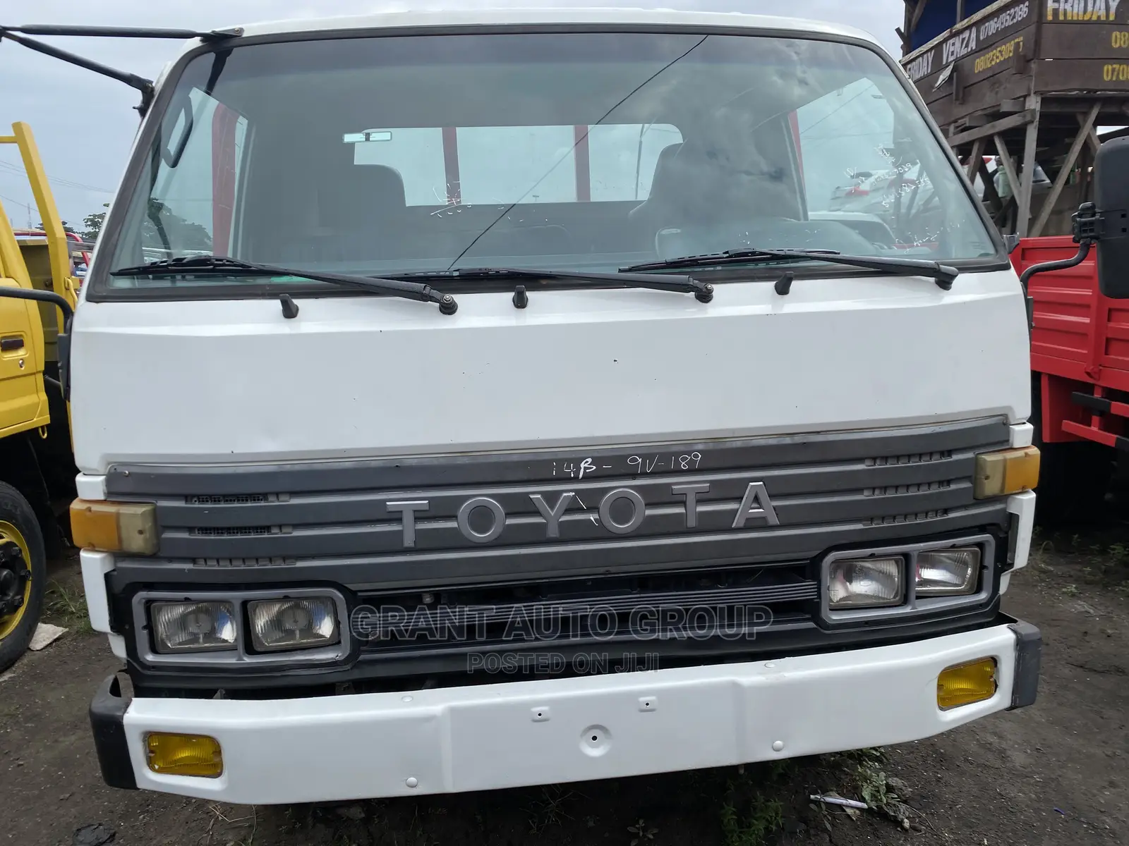Toyota Dyna 400 Diesel Engine.