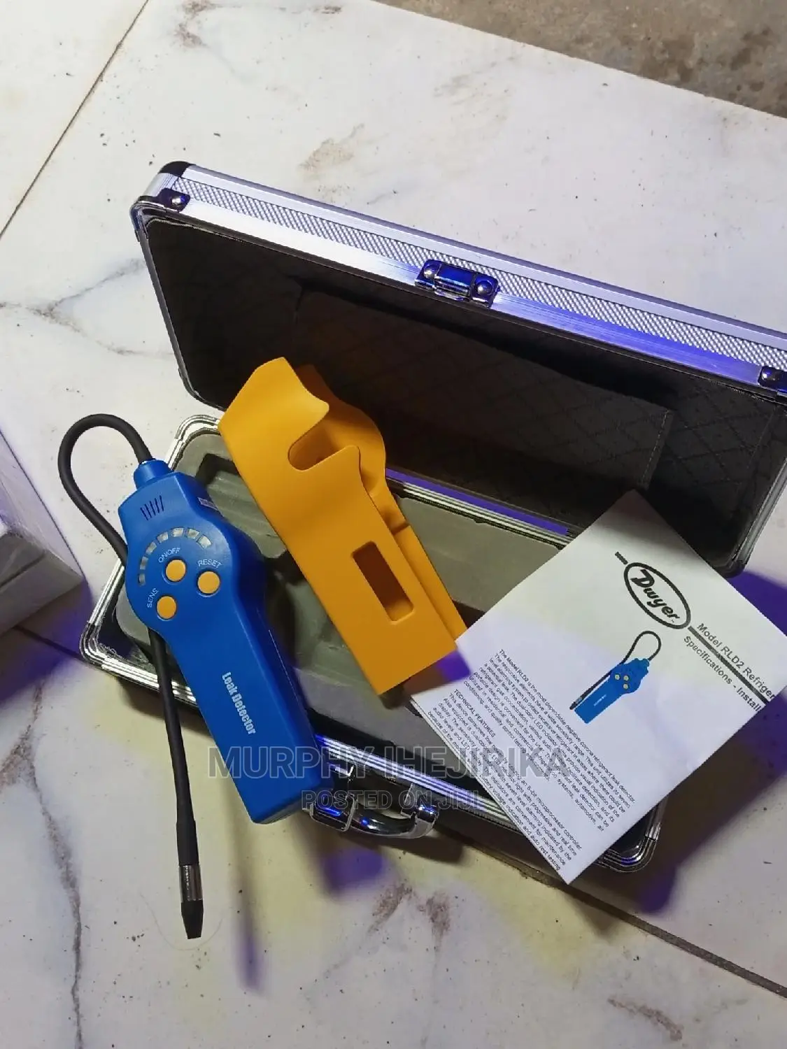 Dwyer Refrigerant Leak Detector Audio Visual Indication