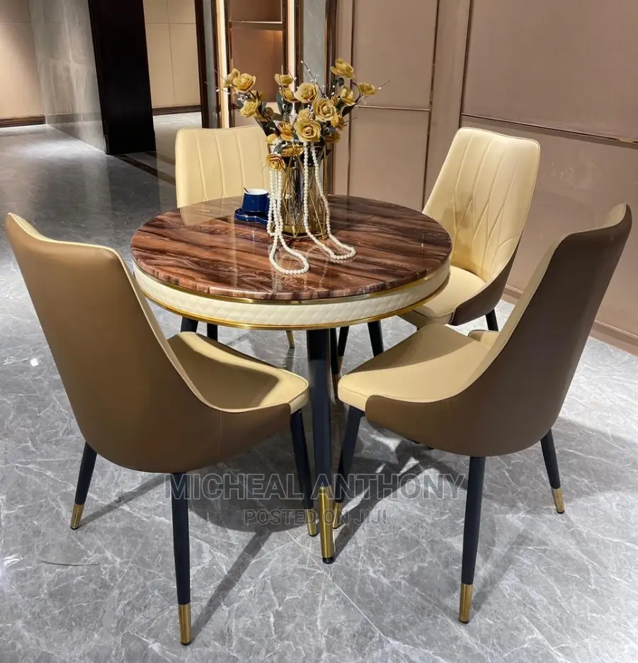 Royal Quality Round Dining Table With Turkey Leather Chairs