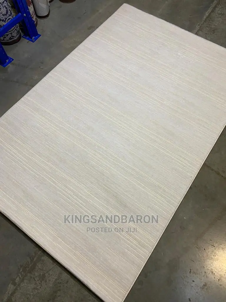 5x7fts Cream Turkey Center Rug(4x6,7x10 Available)