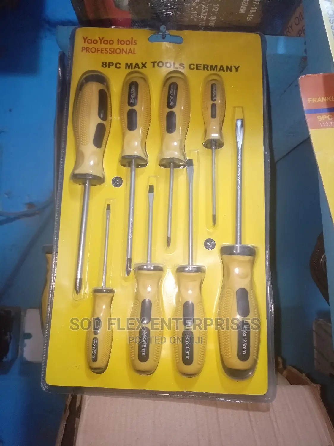 8 PCS Set of Screw Driver