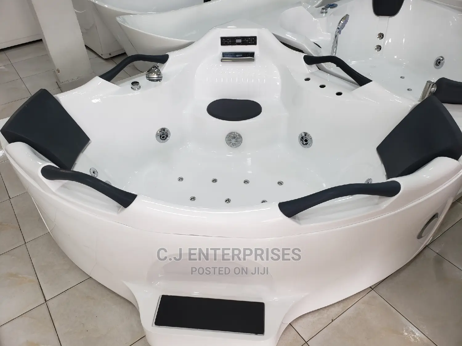 Jacuzzi Bath Family Size