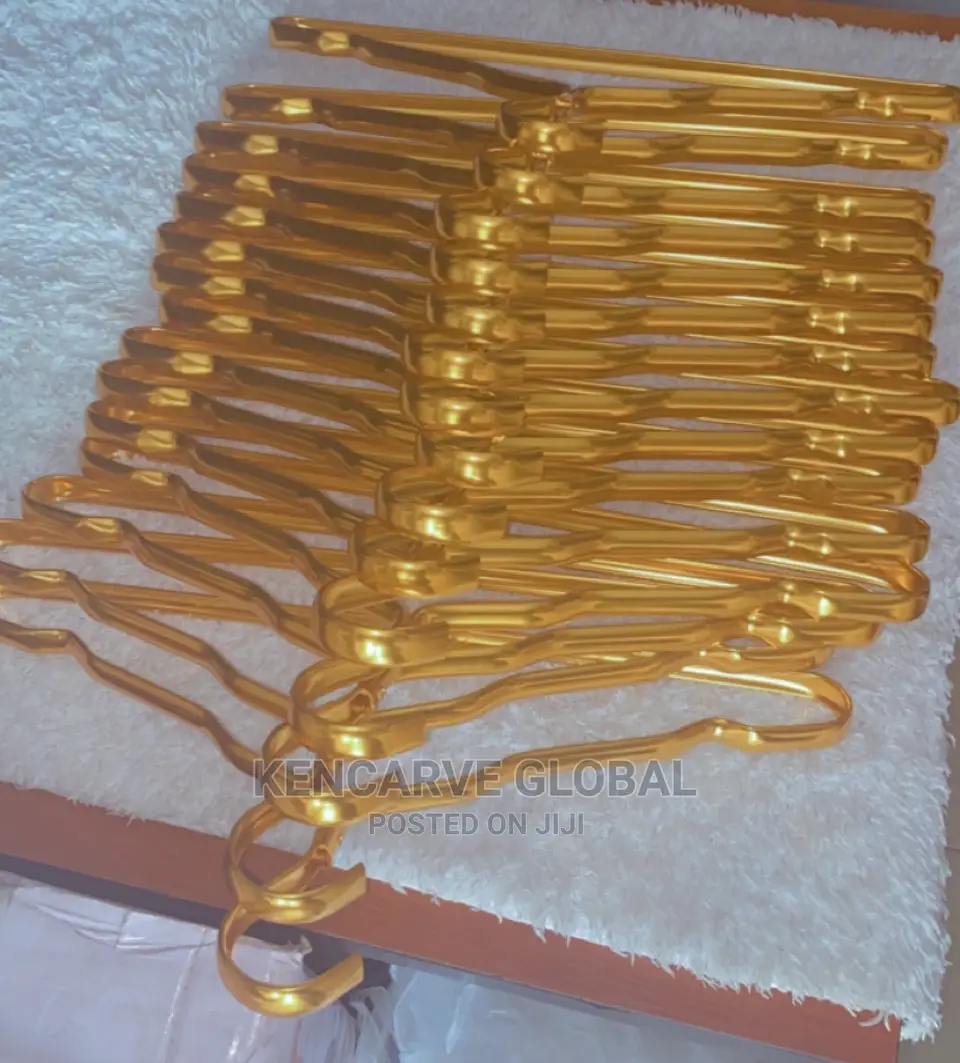 Metal Gold Hanger