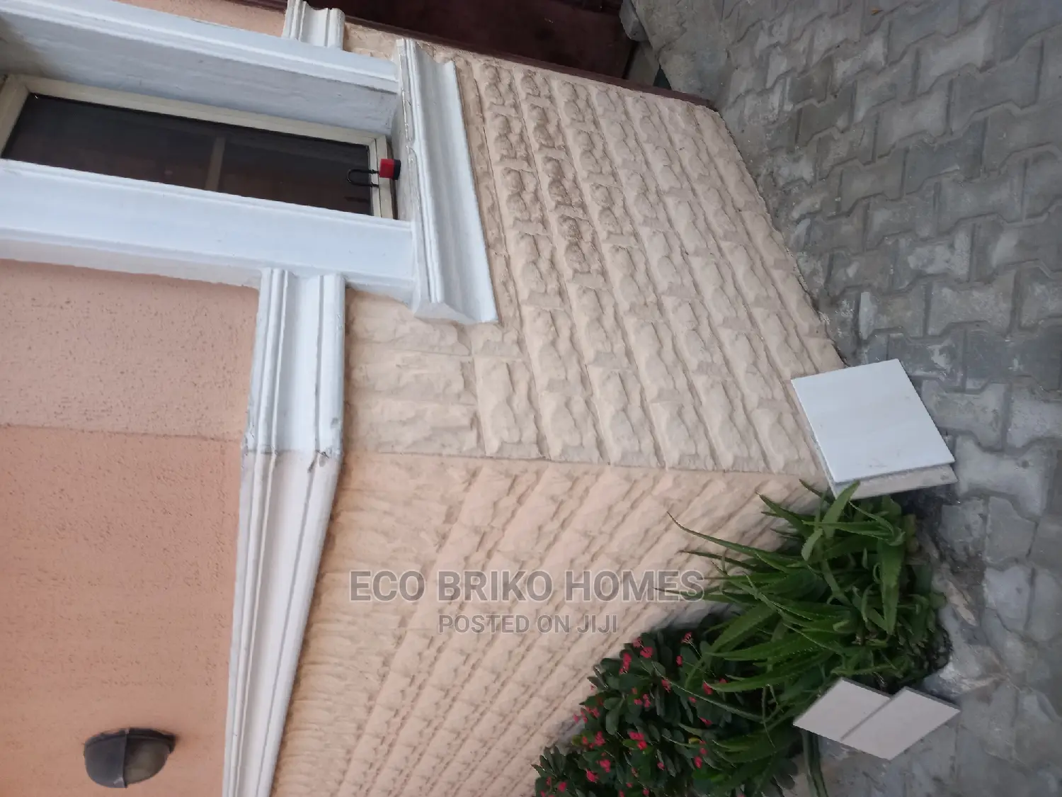 Mushroom Rock Stone Tiles 300mm X 120mm