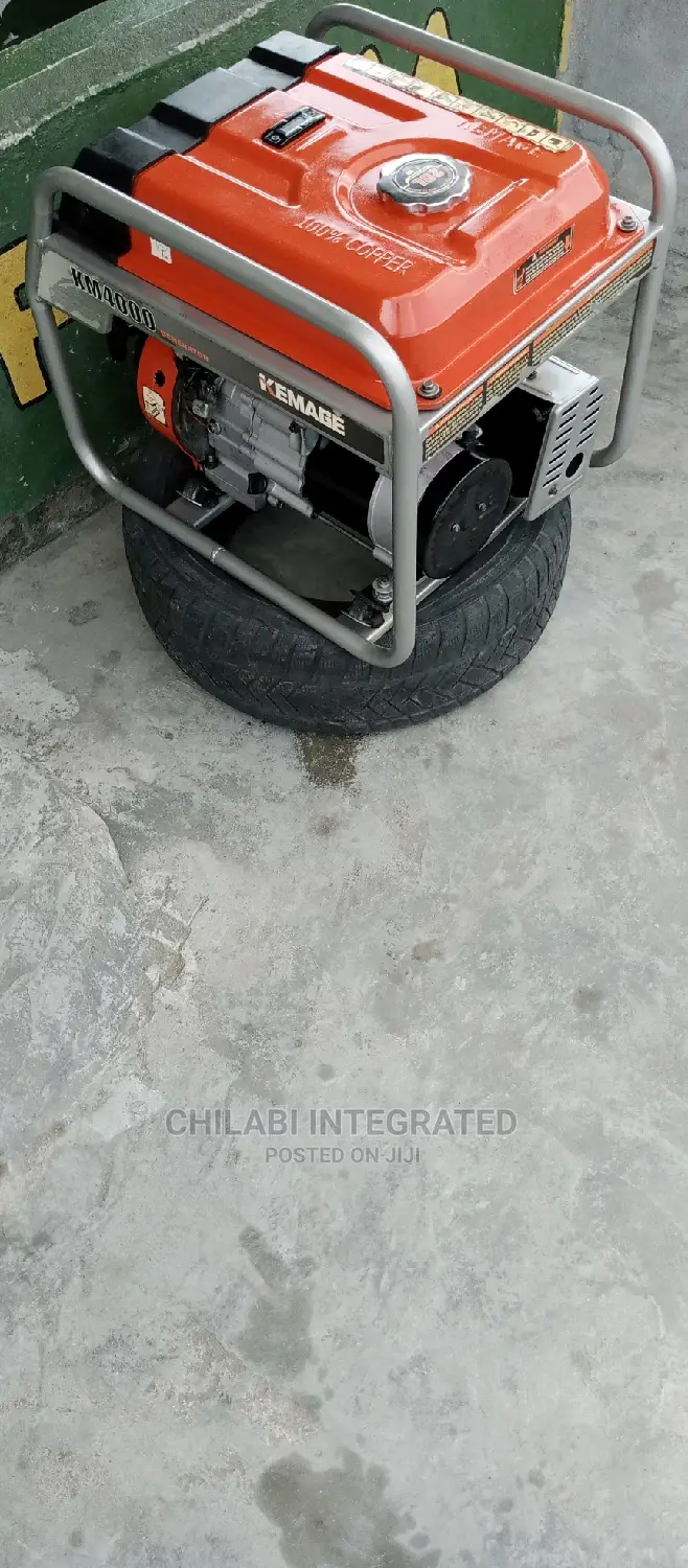 1 Month Old Almost New 3.2KVA KEMAGE KM4000 Copper Generator