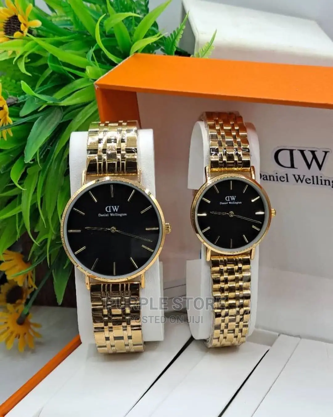 Daniel Wellington Couples Watch (Price Is for Both Watches)