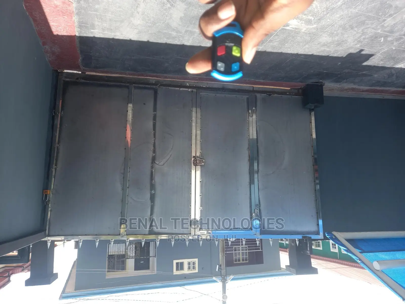 Very Affordable Automatic Remote Gate Machine in Ojo
