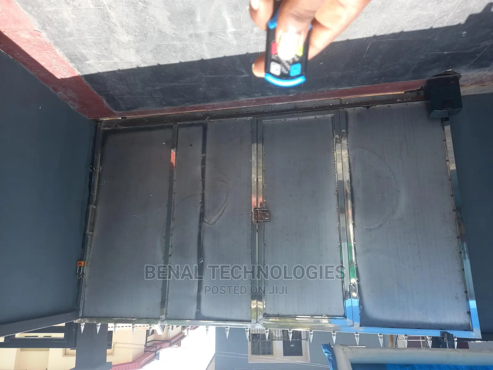 Very Effective Automatic Remote Gate Machine in Lekki