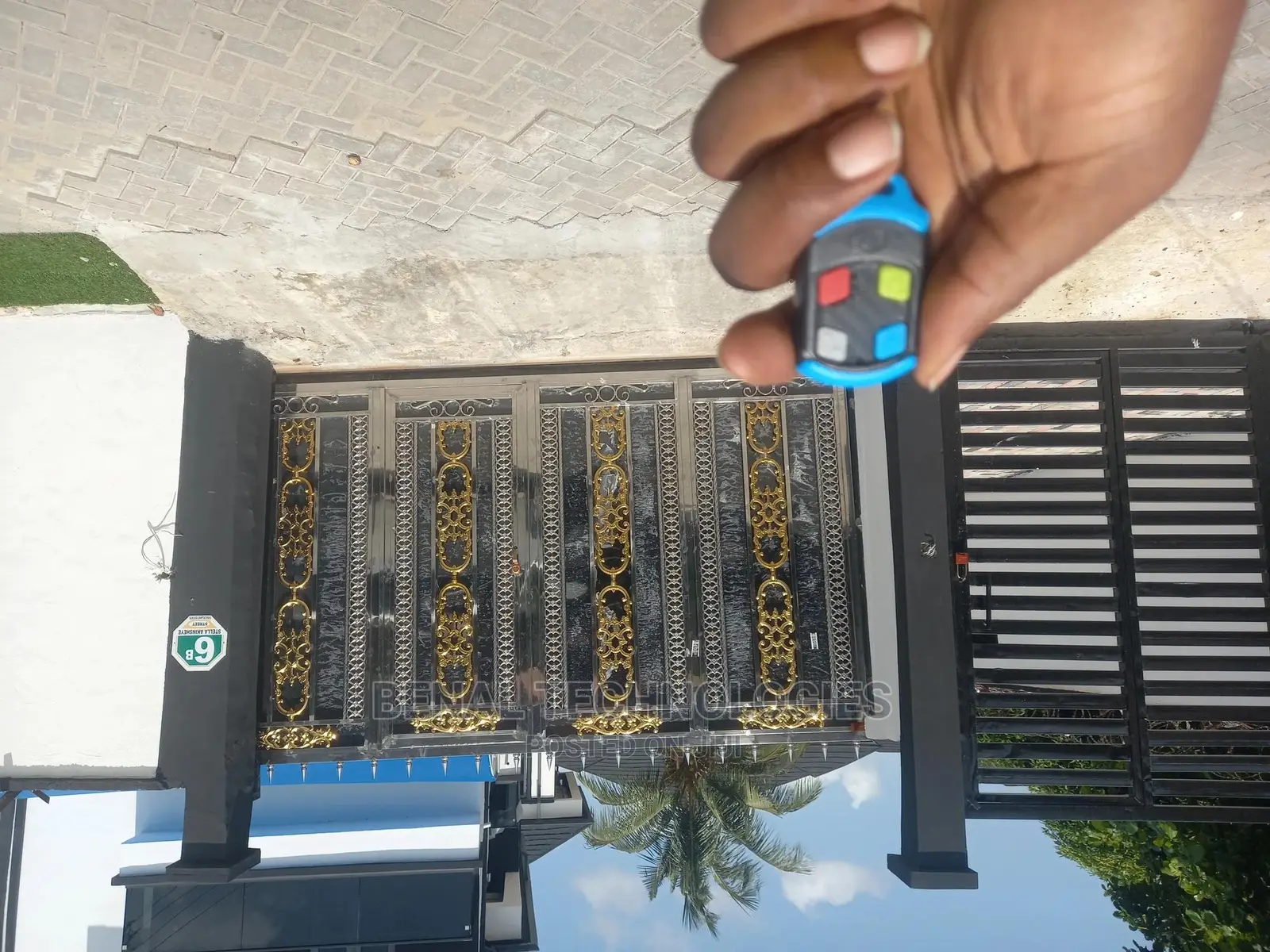 Very Durable Automatic Remote Gate Machine in Eko Atlantic