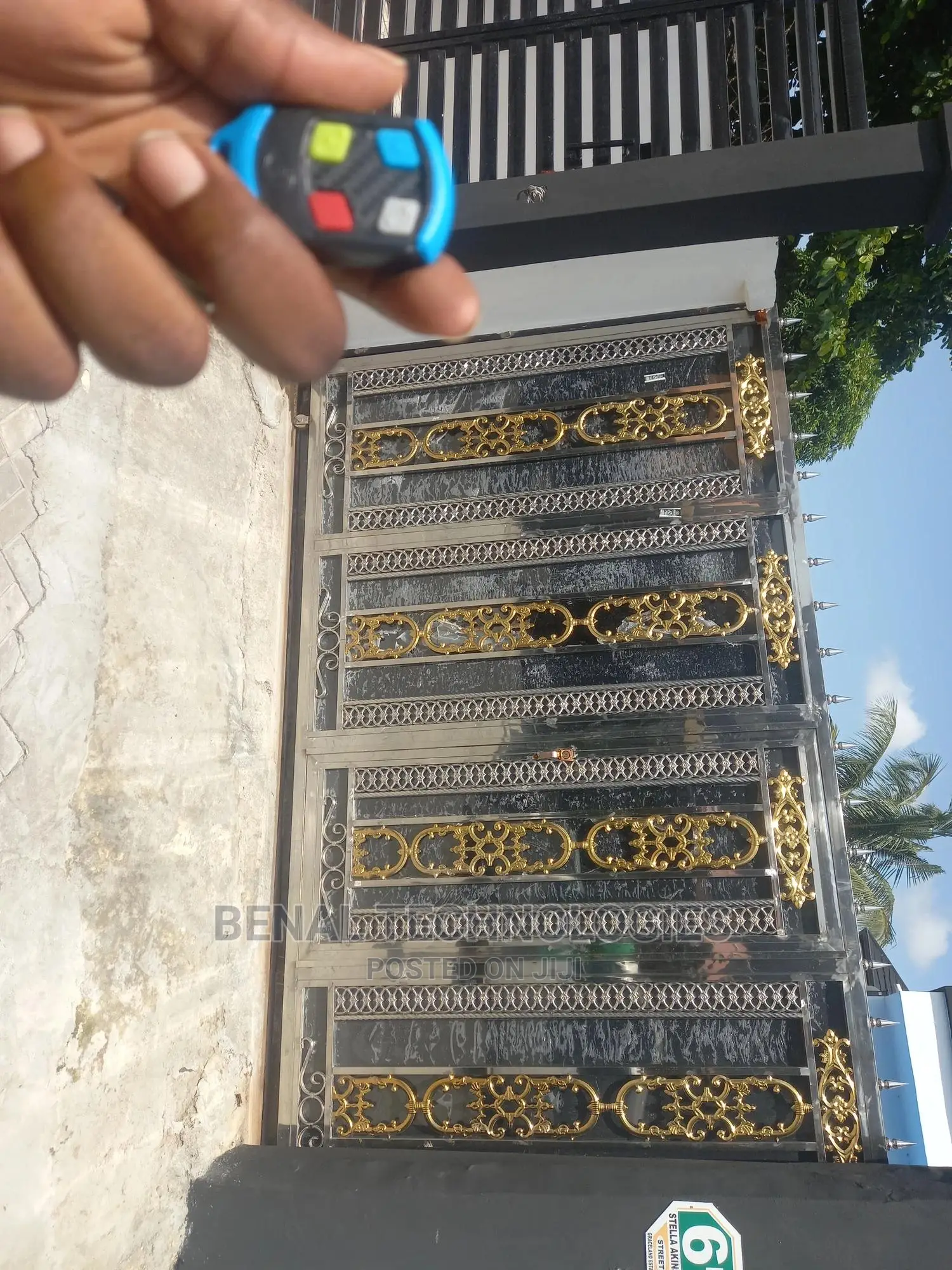 Very Affordable Automatic Remote Gate Machine In