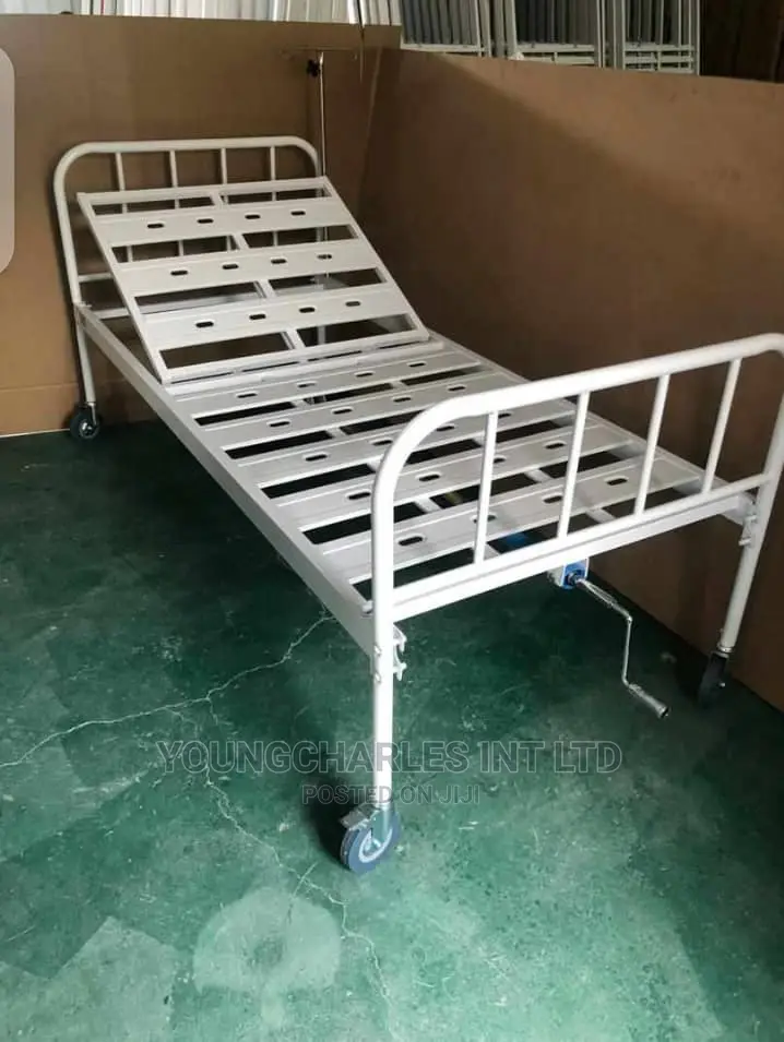 Hopital Bed.