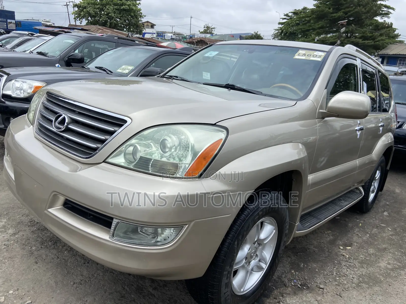 Lexus GX 470 2007 Gold
