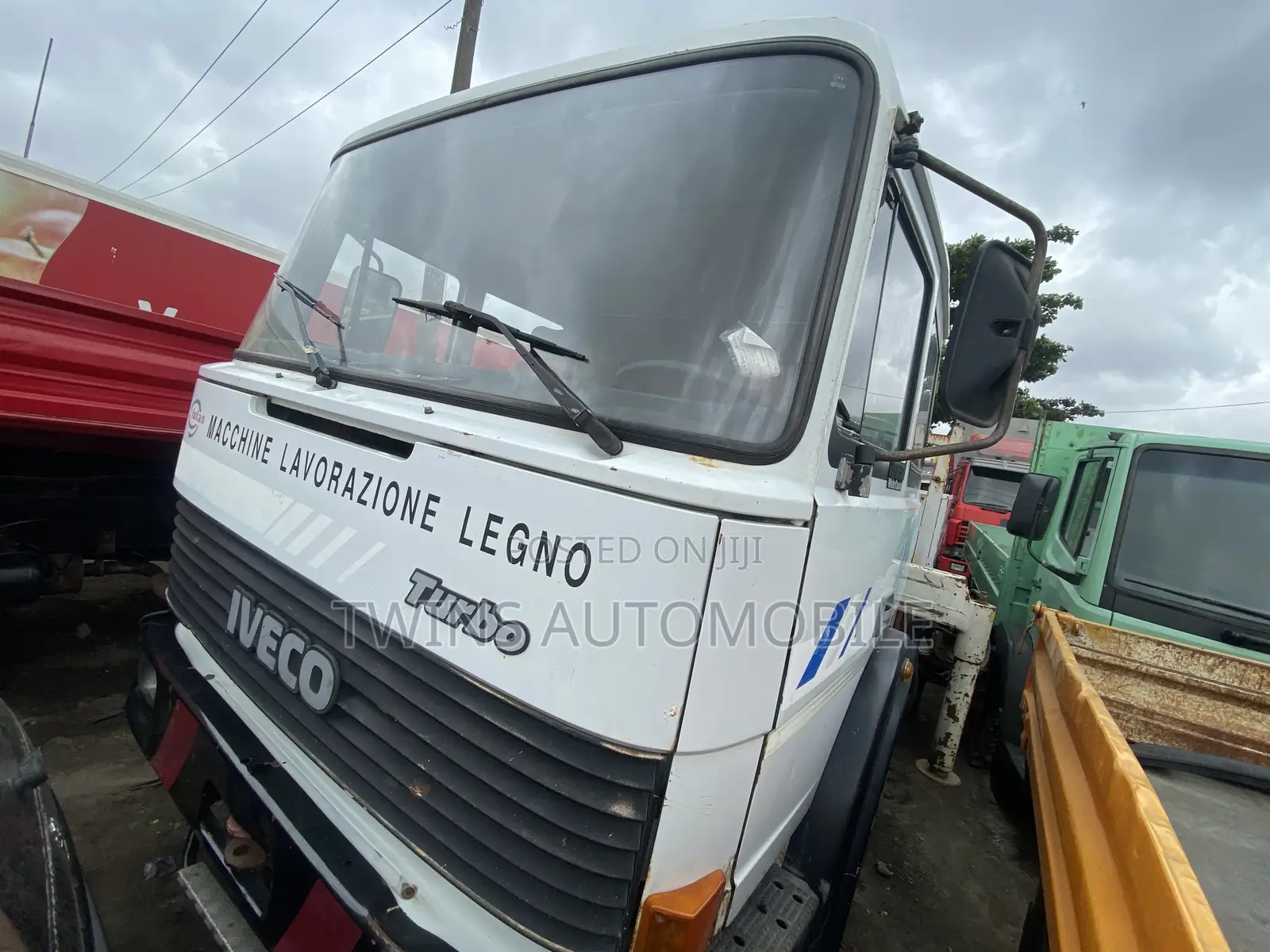 Iveco 190-30 Hiab/Self Loader Crane,10tyres