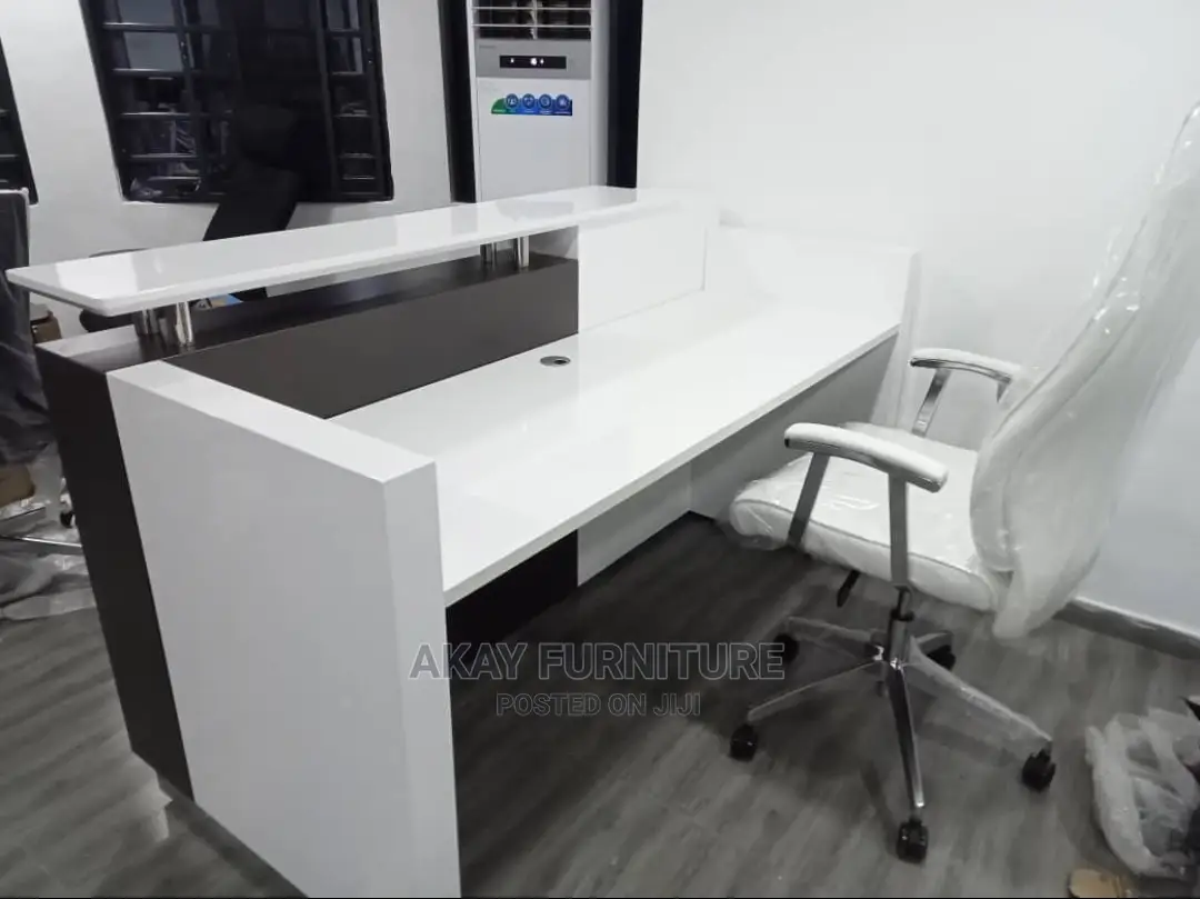 White Reception Desk 1.8 Meters