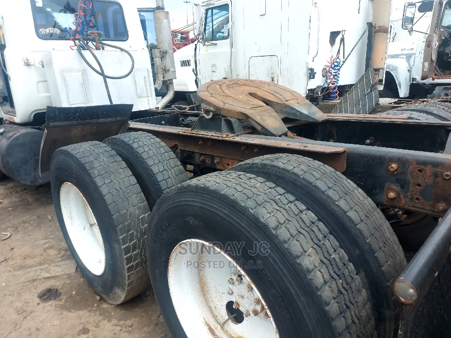 Foreign Used Double Frame R Model MACK Ten Tyres Head Truck