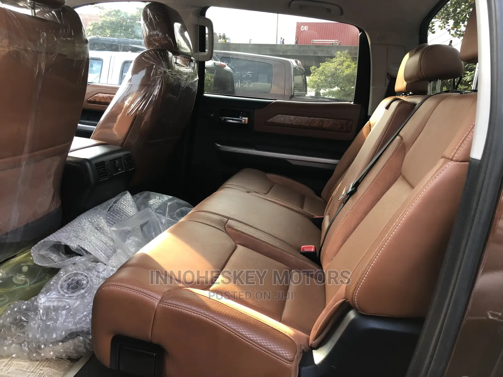Toyota Tundra 2016 Brown