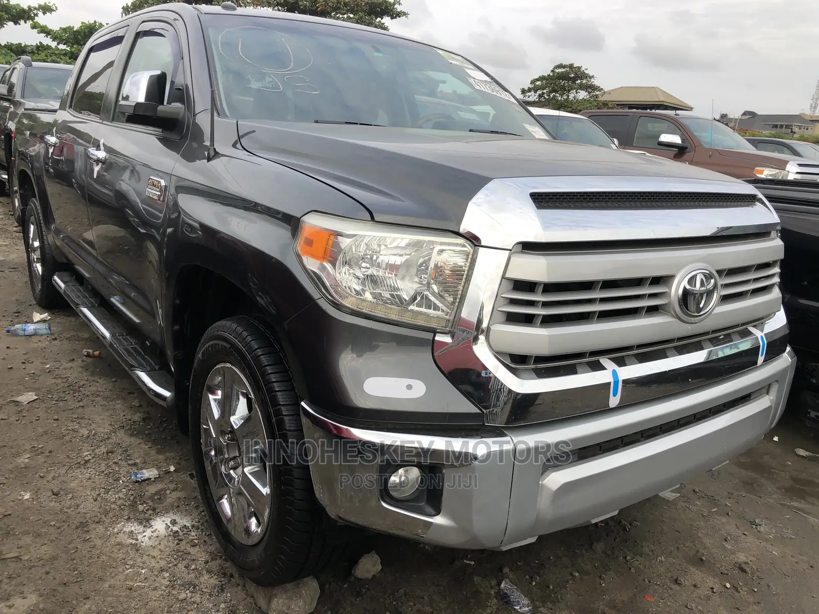 Toyota Tundra 2014 Gray