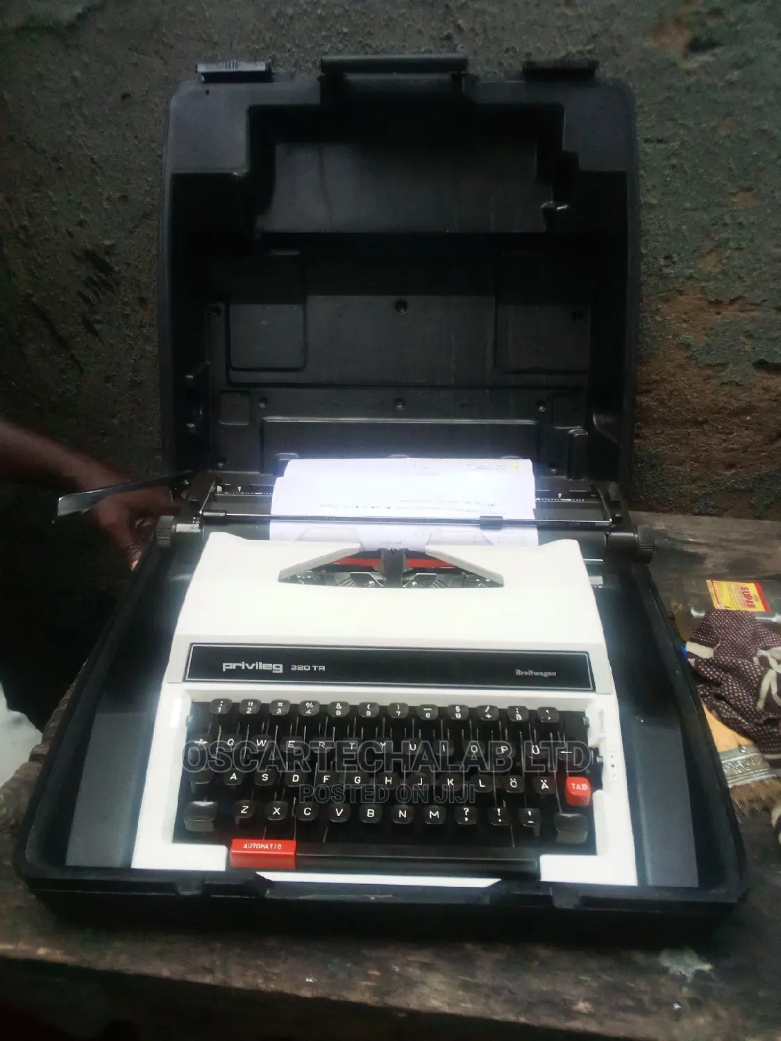 Manual Typewriter -(Privilege 12”Long Carridge in Box)