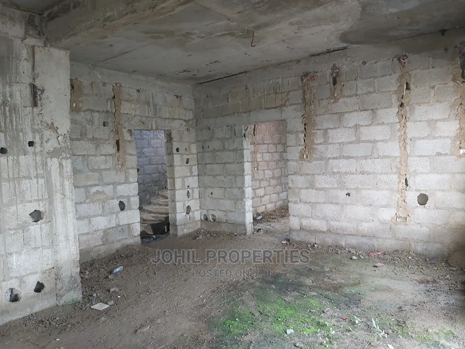5bdrm Duplex in Naf Valley Asokoro for sale