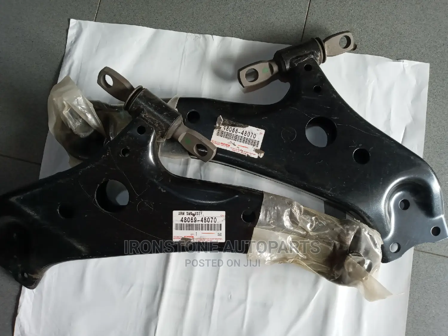 Lower Control Arm - Highlander / RX350